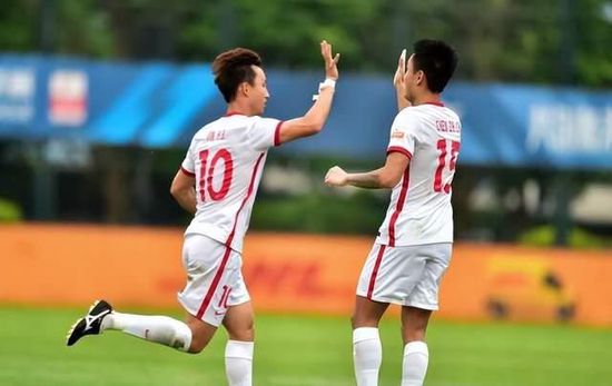 国产cinesegay澡堂洗澡